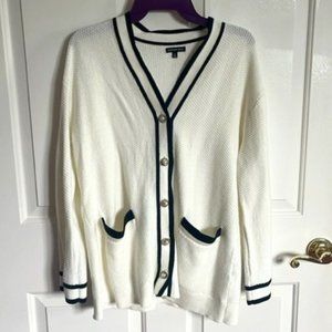 WHO WHAT WEAR VARSITY PEARL BUTTON KNIT CARDIGAN